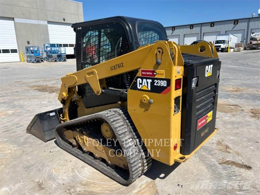 CAT 239DSTD1CA لوادر انزلاقية التوجيه