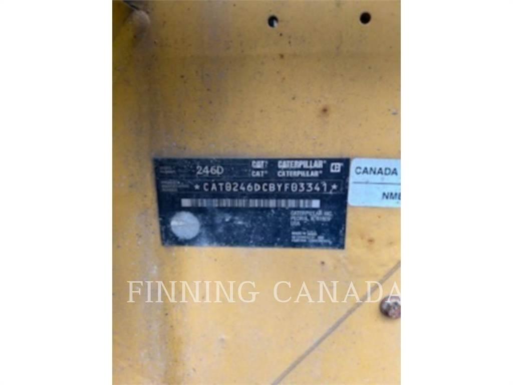 CAT 246D لوادر انزلاقية التوجيه