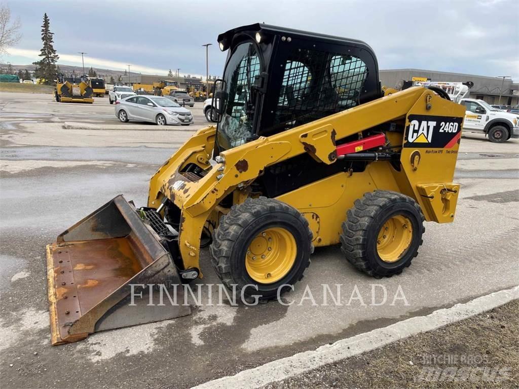 CAT 246D لوادر انزلاقية التوجيه