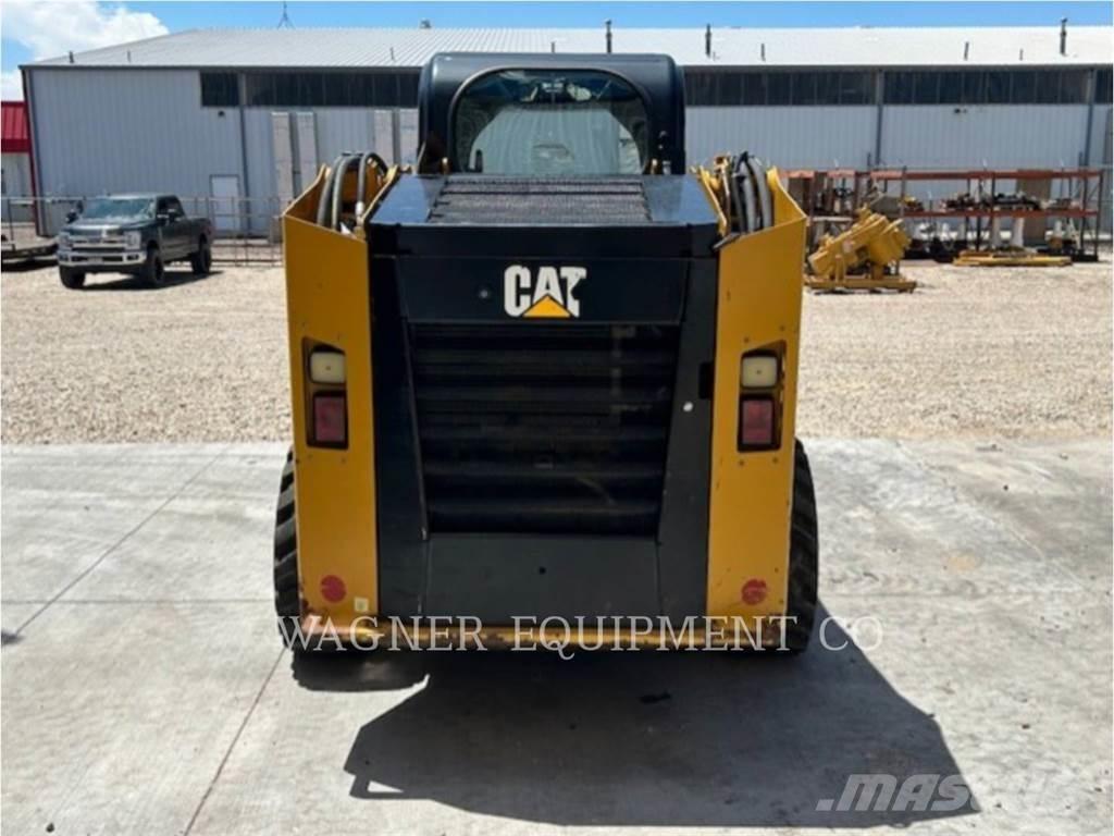 CAT 246D لوادر انزلاقية التوجيه