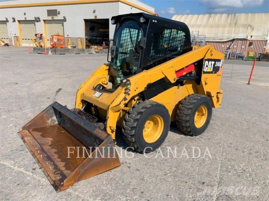 CAT 246D لوادر انزلاقية التوجيه