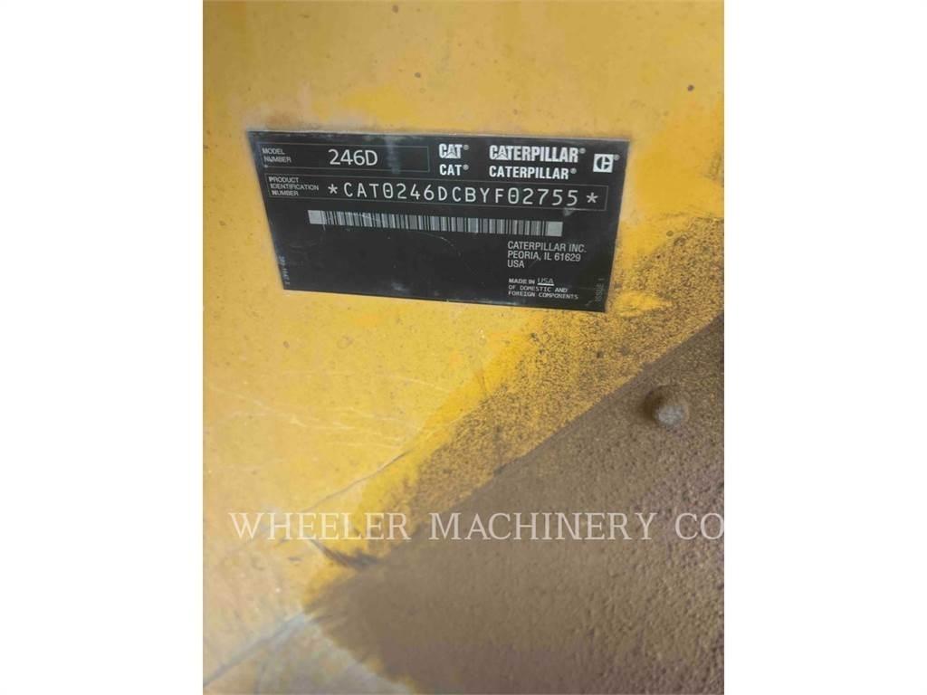CAT 246D C3-H2 لوادر انزلاقية التوجيه