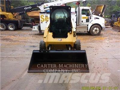 CAT 246D3 AC لوادر انزلاقية التوجيه