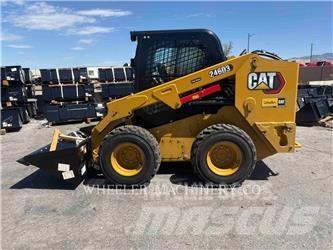 CAT 246D3 C3H2 لوادر انزلاقية التوجيه