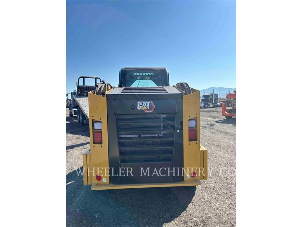 CAT 246D3 C3H2 لوادر انزلاقية التوجيه