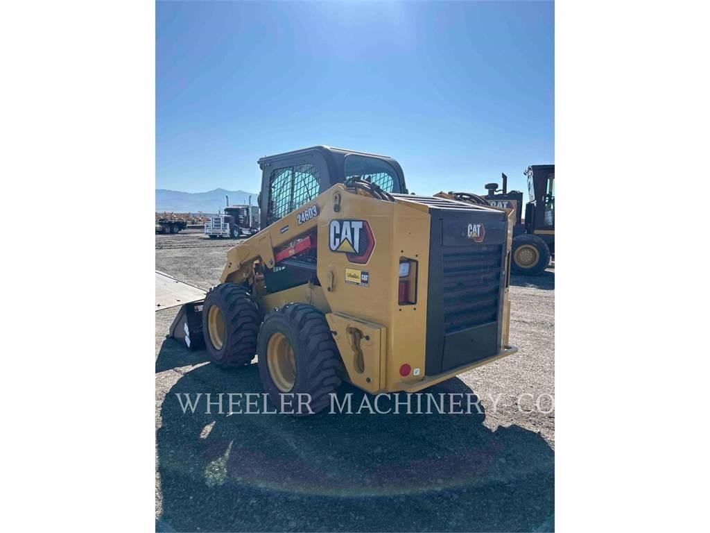 CAT 246D3 C3H2 لوادر انزلاقية التوجيه