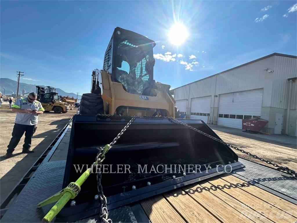 CAT 246D3 C3H2 لوادر انزلاقية التوجيه