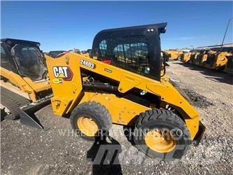 CAT 246D3 C3H2 لوادر انزلاقية التوجيه