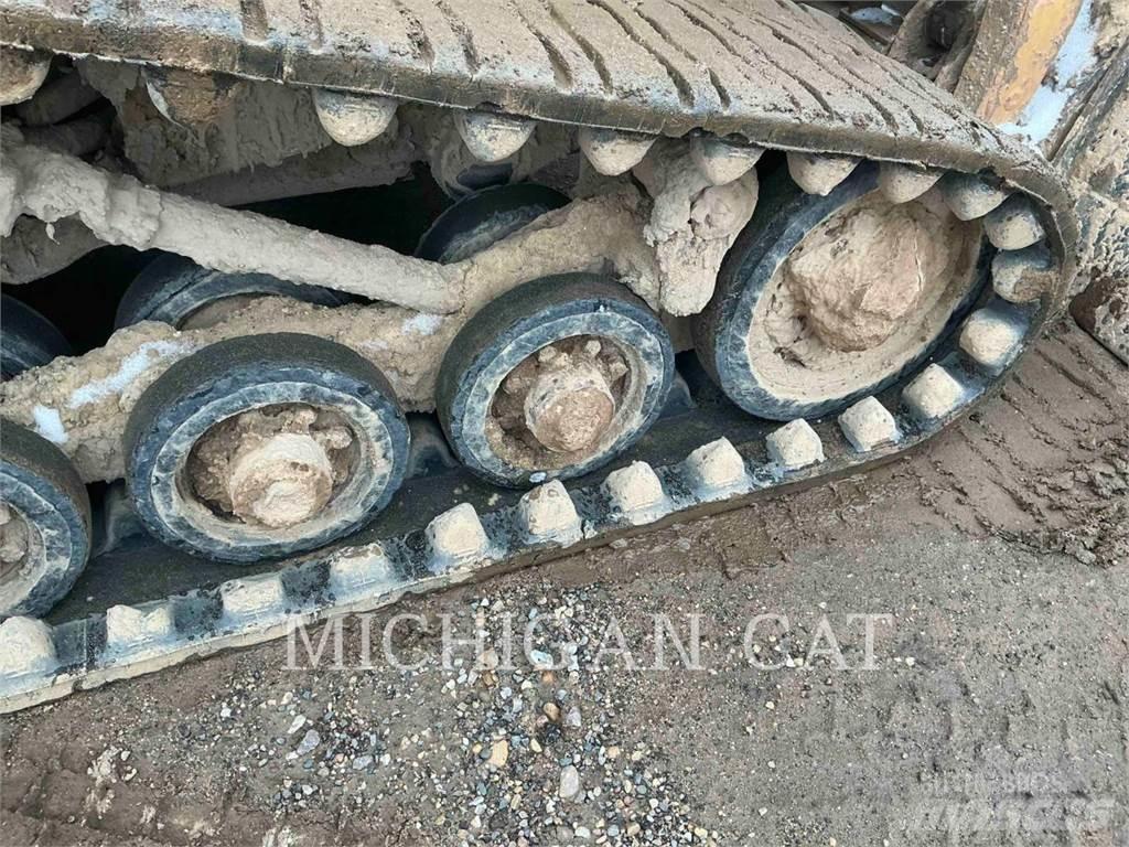 CAT 247B3 AQ لوادر انزلاقية التوجيه