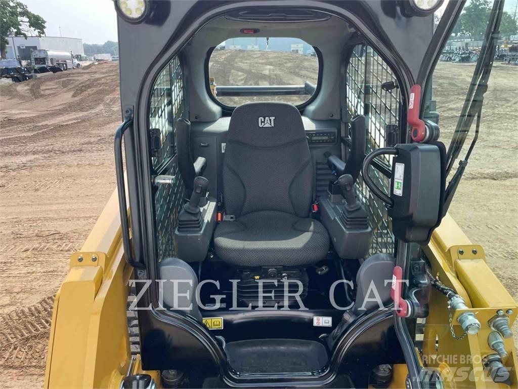 CAT 249D3 لوادر زحافة