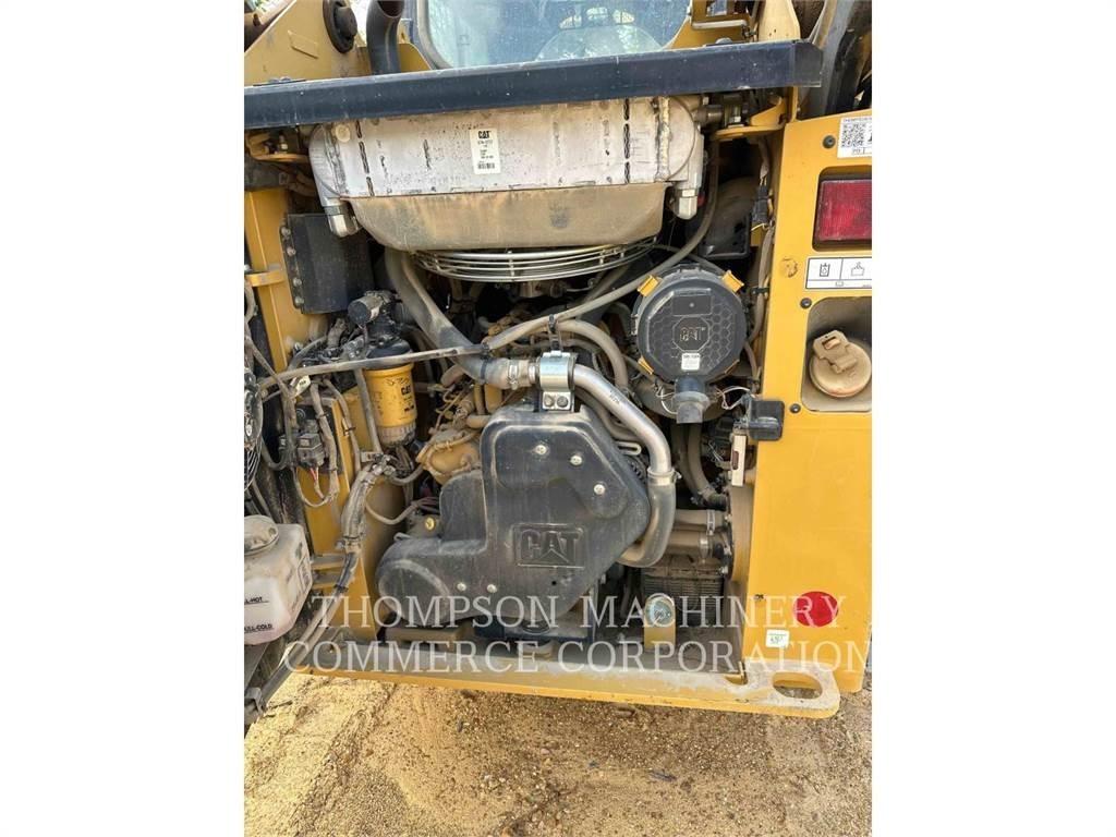 CAT 249D3 لوادر زحافة