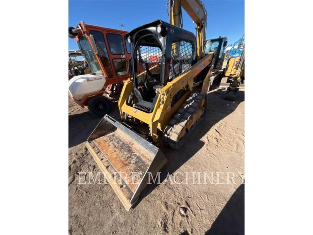 CAT 249D3 لوادر انزلاقية التوجيه