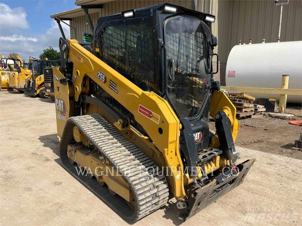 CAT 255 لوادر زحافة