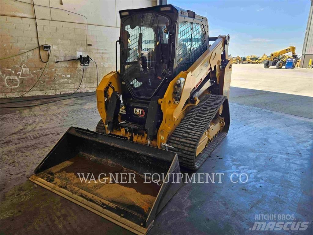 CAT 255 لوادر زحافة