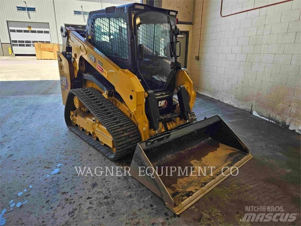 CAT 255 لوادر زحافة