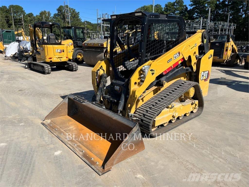 CAT 255 لوادر زحافة