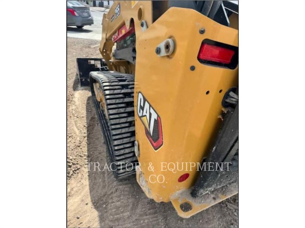 CAT 255 HP1CB لوادر انزلاقية التوجيه