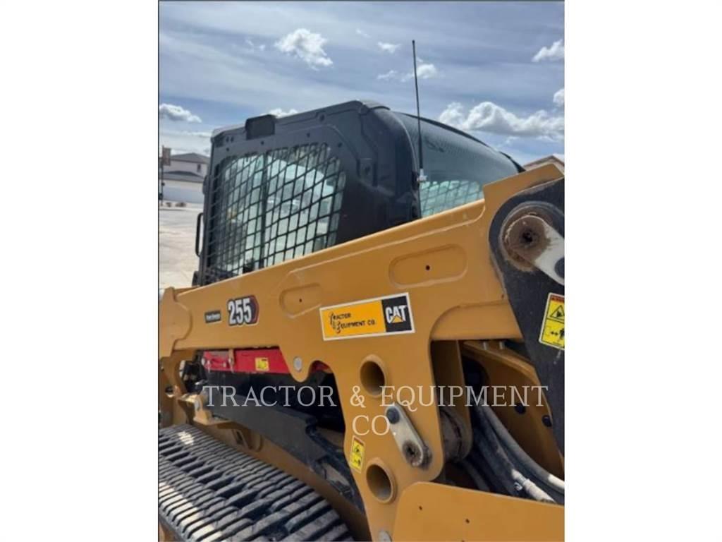 CAT 255 HP1CB لوادر انزلاقية التوجيه