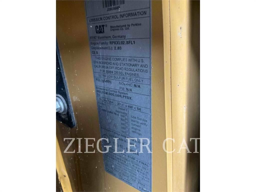 CAT 25505 لوادر زحافة
