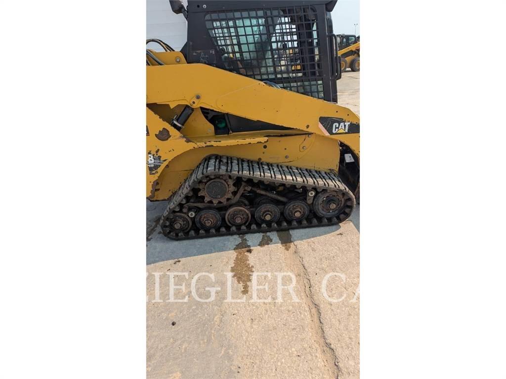 CAT 257B3 لوادر زحافة