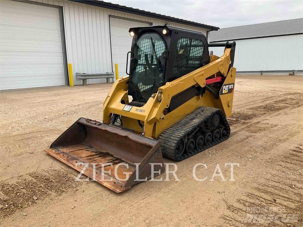 CAT 257D لوادر زحافة