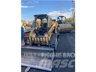CAT 259 HF لوادر انزلاقية التوجيه