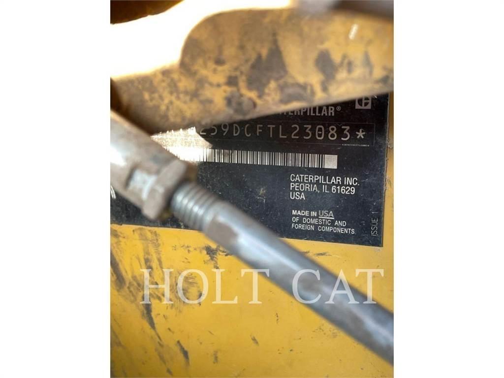 CAT 259D لوادر انزلاقية التوجيه