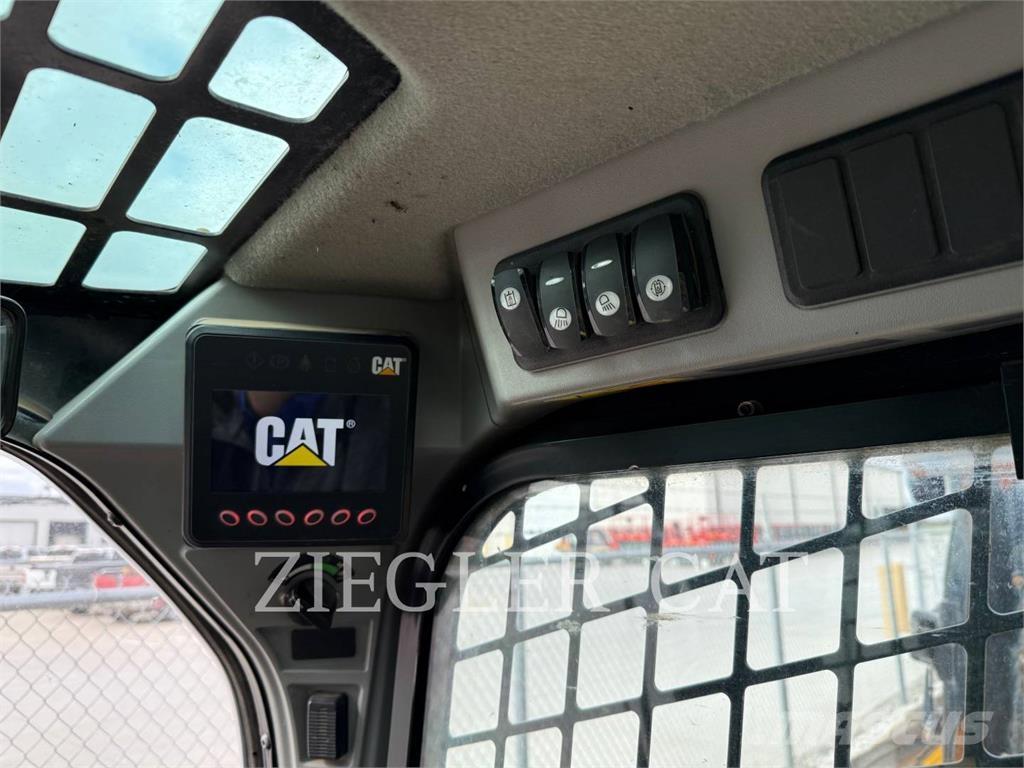 CAT 259D لوادر زحافة