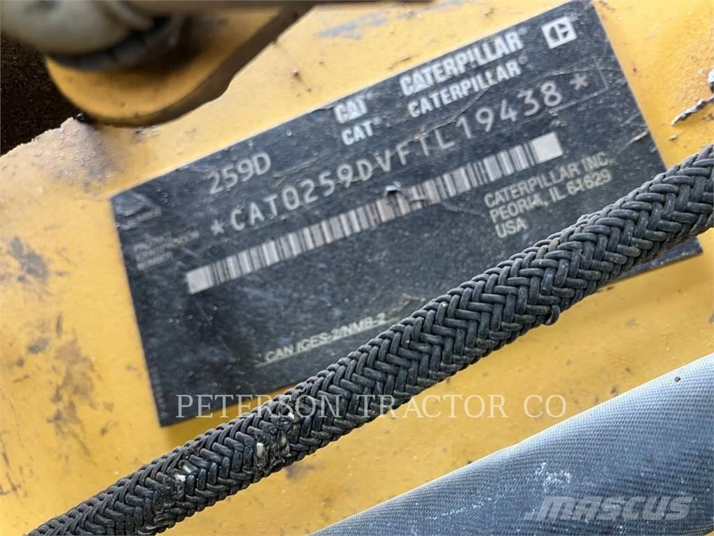 CAT 259D لوادر زحافة