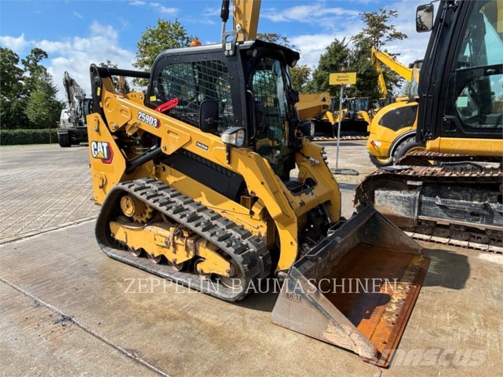 CAT 259D لوادر انزلاقية التوجيه