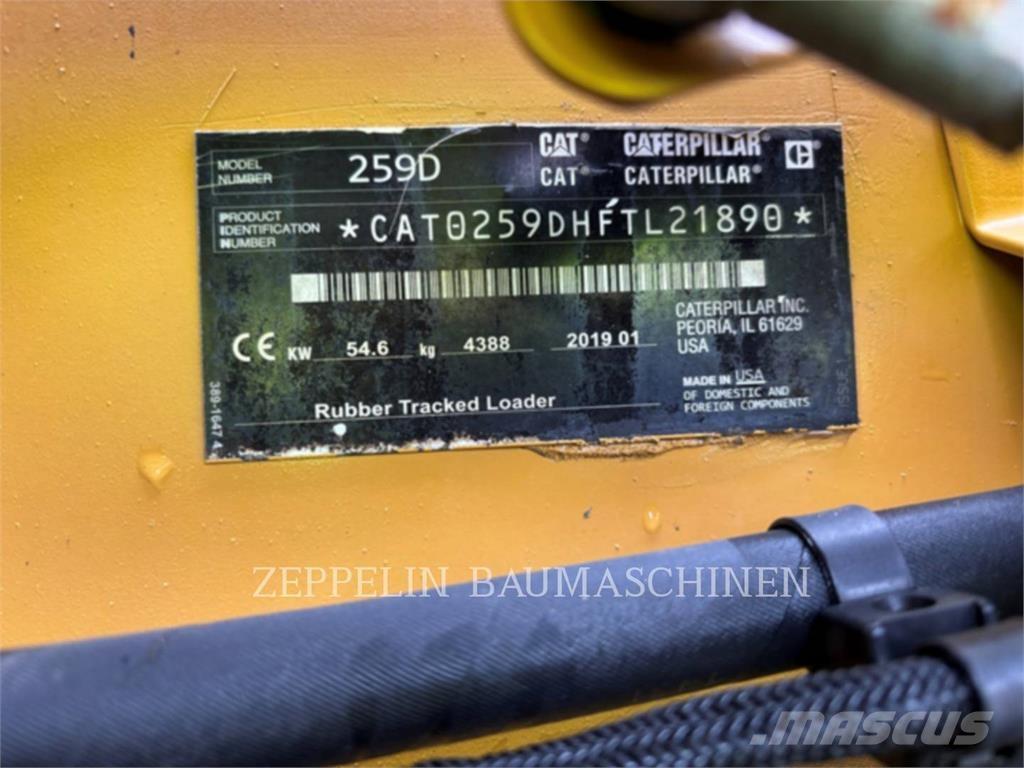 CAT 259D لوادر انزلاقية التوجيه
