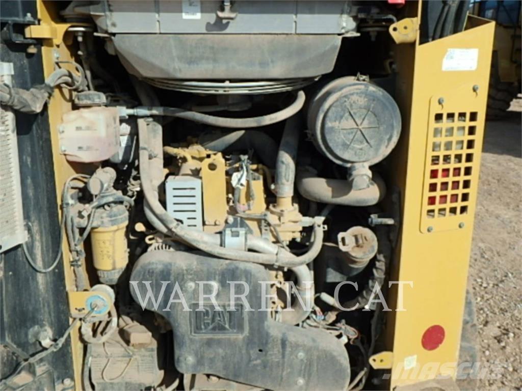 CAT 259D لوادر زحافة