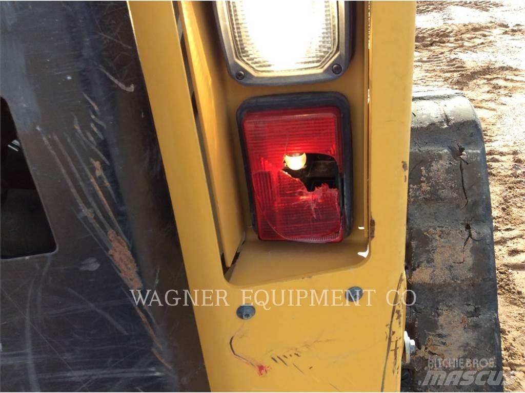 CAT 259D لوادر زحافة