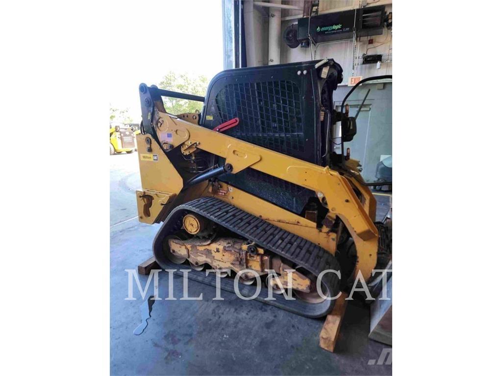 CAT 259D 3 لوادر انزلاقية التوجيه