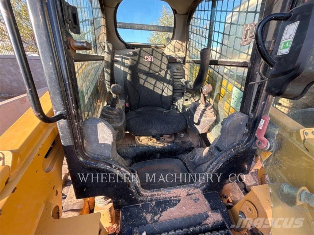 CAT 259D C3-H2 لوادر زحافة
