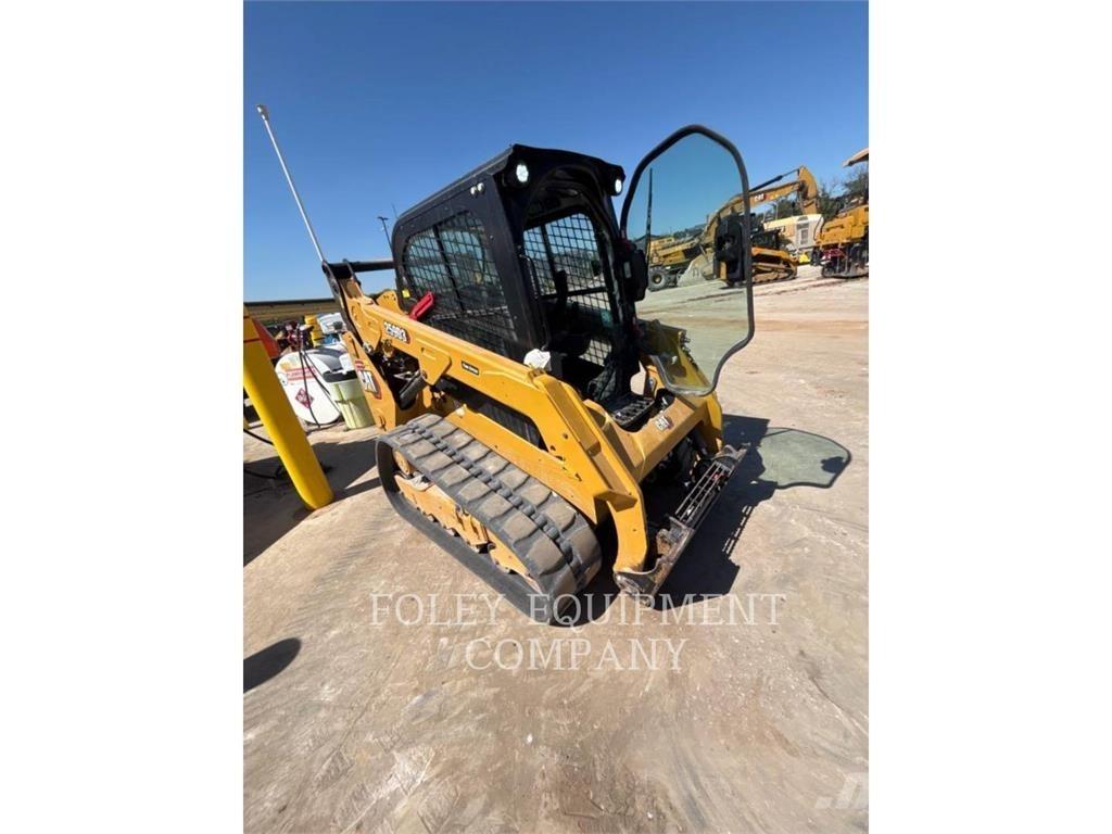 CAT 259D3 لوادر زحافة