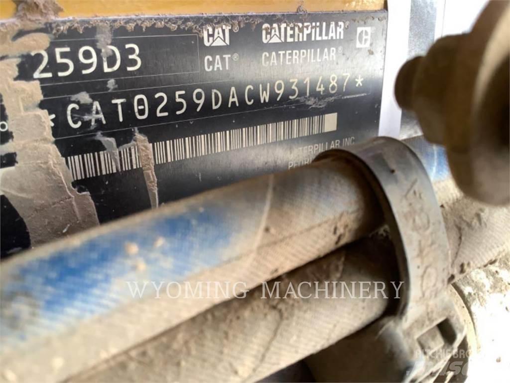 CAT 259D3 لوادر انزلاقية التوجيه