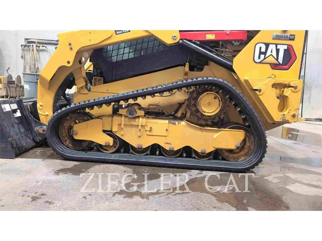 CAT 259D3 لوادر زحافة