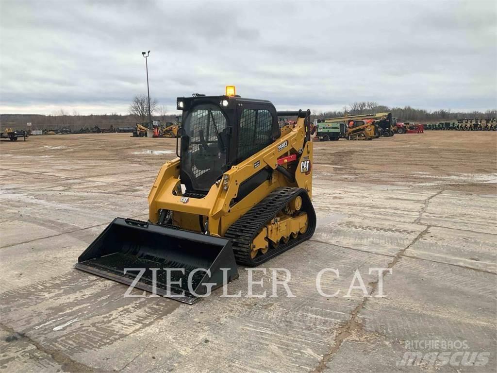 CAT 259D3 لوادر زحافة