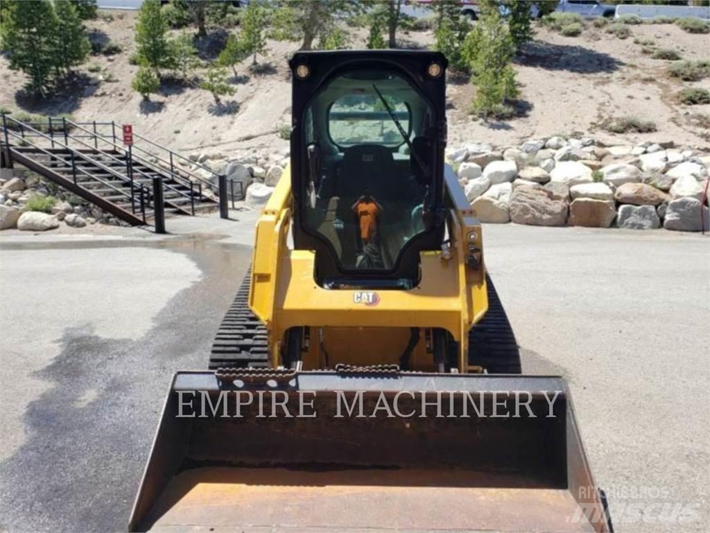 CAT 259D3 لوادر انزلاقية التوجيه