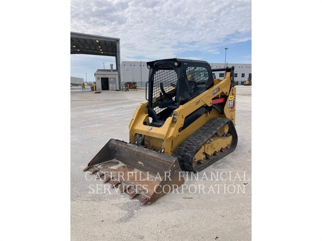 CAT 259D3 لوادر زحافة