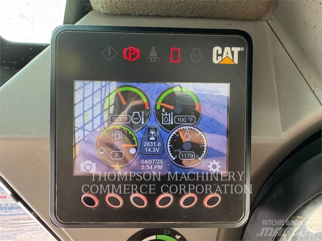CAT 259D3 لوادر زحافة