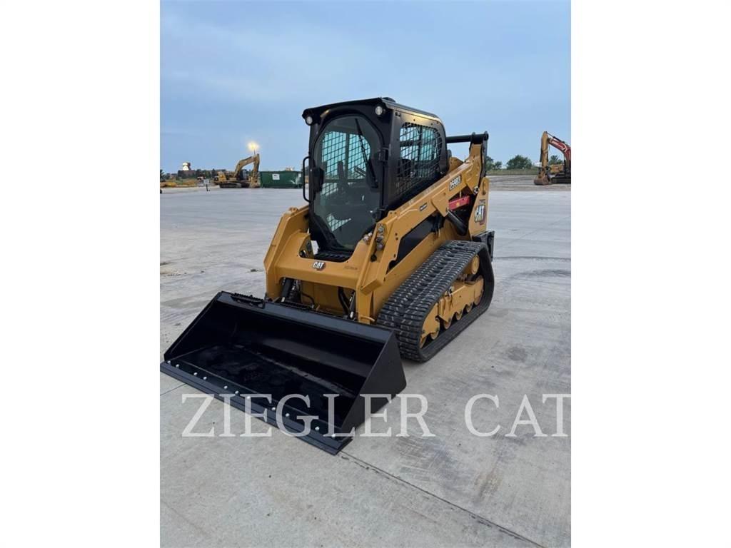 CAT 259D3 لوادر زحافة