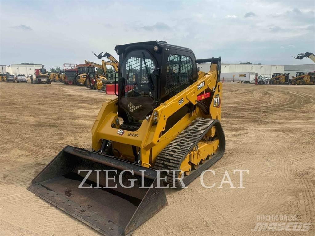 CAT 259D3 لوادر زحافة
