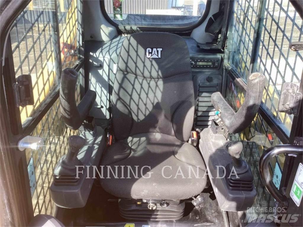 CAT 259D3 لوادر زحافة