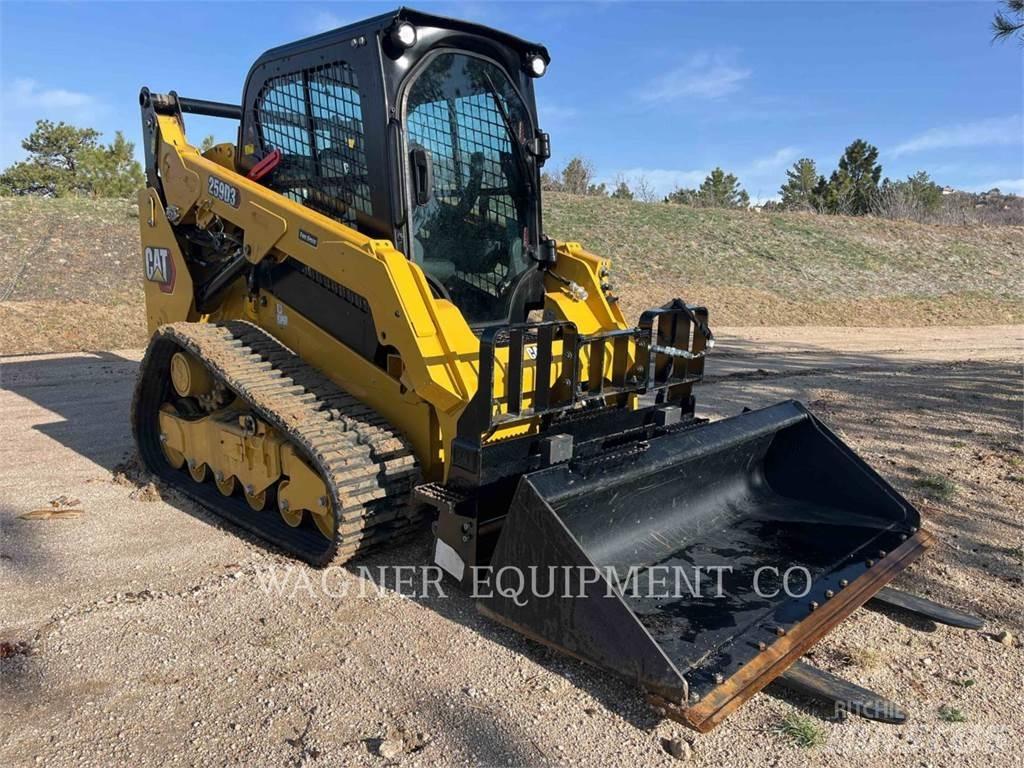 CAT 259D3 لوادر زحافة