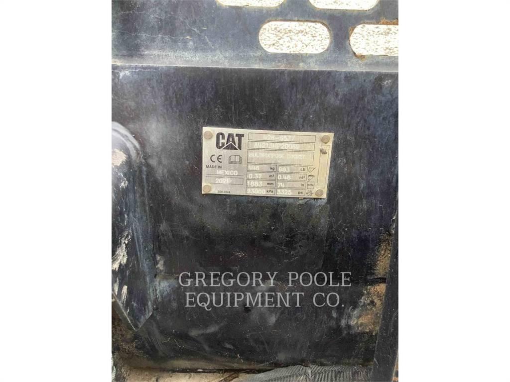 CAT 259D3 لوادر زحافة