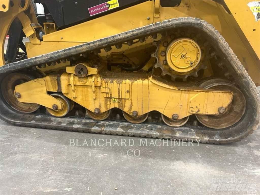 CAT 259D3 لوادر زحافة