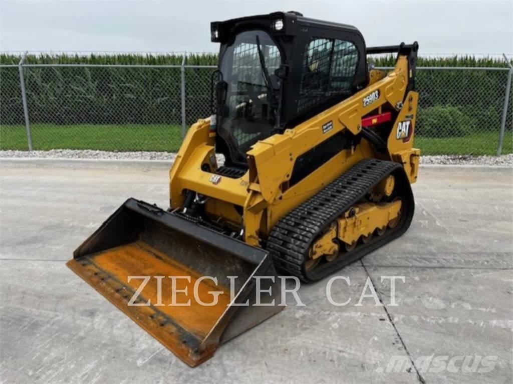 CAT 259D3 لوادر زحافة