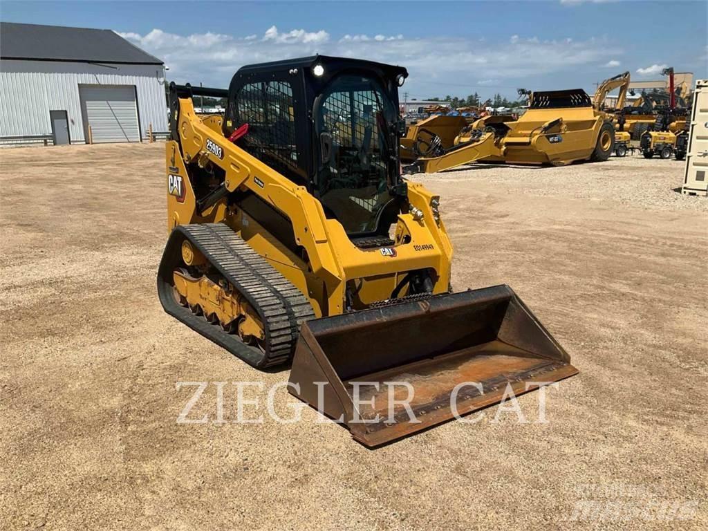 CAT 259D3 لوادر زحافة